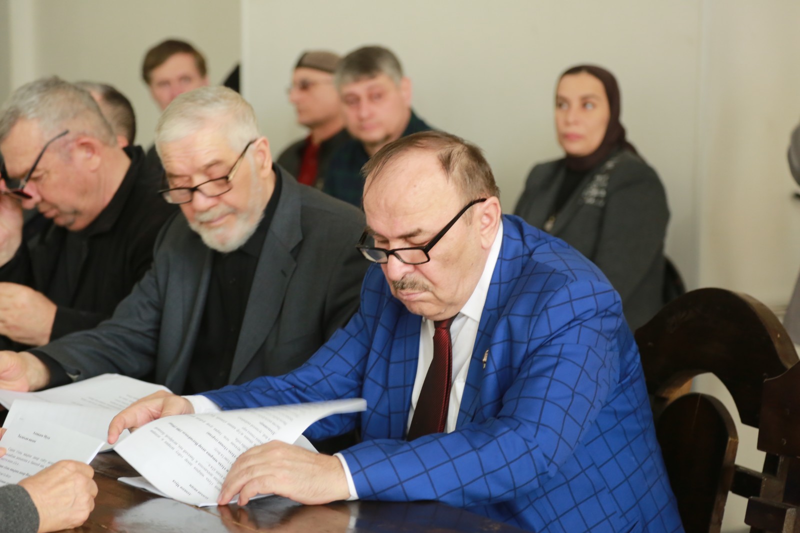 Коллектив Чеченского театра приступил к работе над пьесой Мусы Ахмадова – “Халкъан низам”
